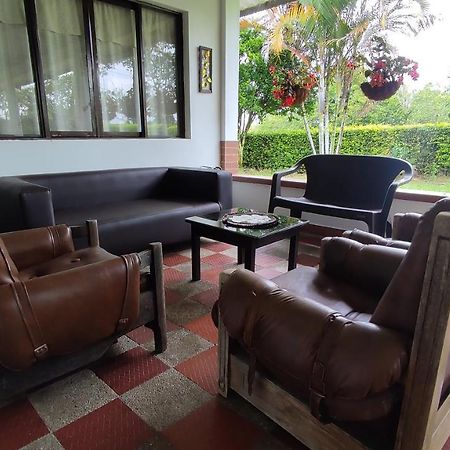 Finca Hotel El Saman De Alto Bonito Montenegro Kültér fotó
