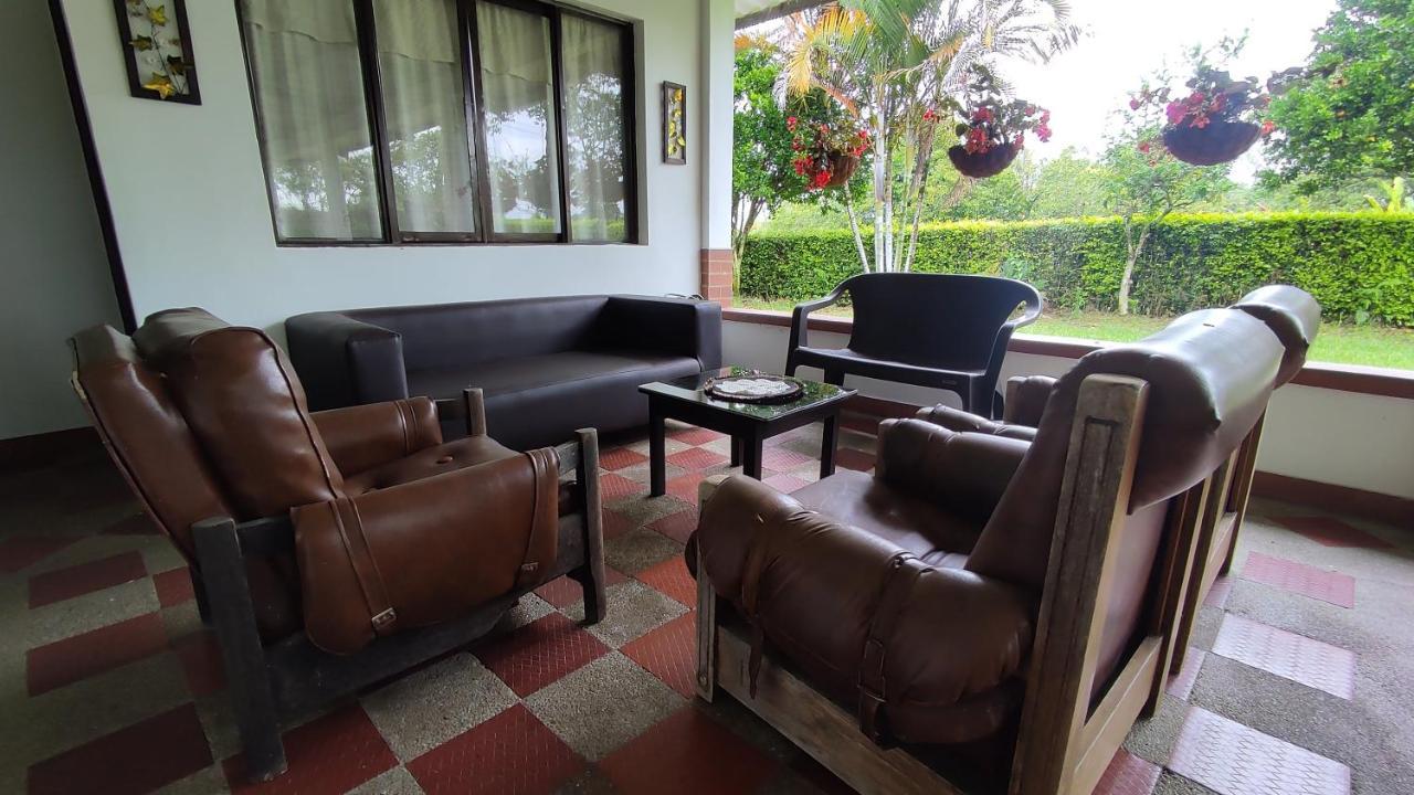 Finca Hotel El Saman De Alto Bonito Montenegro Kültér fotó